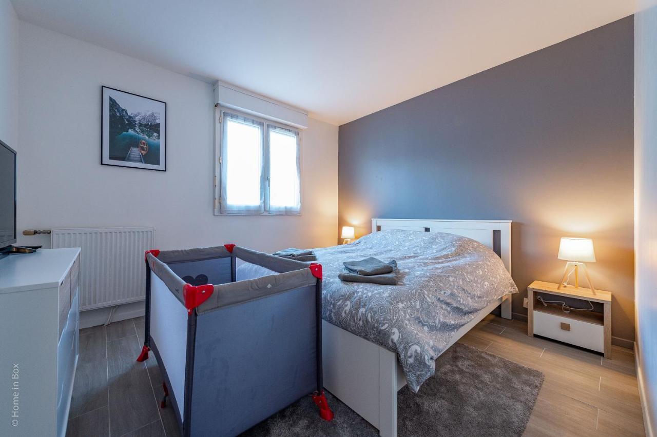 Magnifique Appartement Proche Gare - 8Min Disney Bussy-Saint-Georges Exterior foto